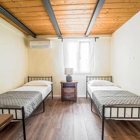 Diana 1 The Zone Of * フィレンツェ